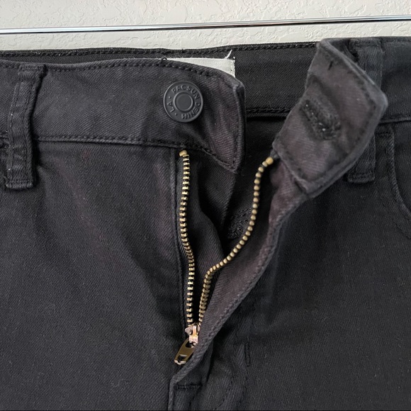 Denim Shorts - Picture 4 of 8